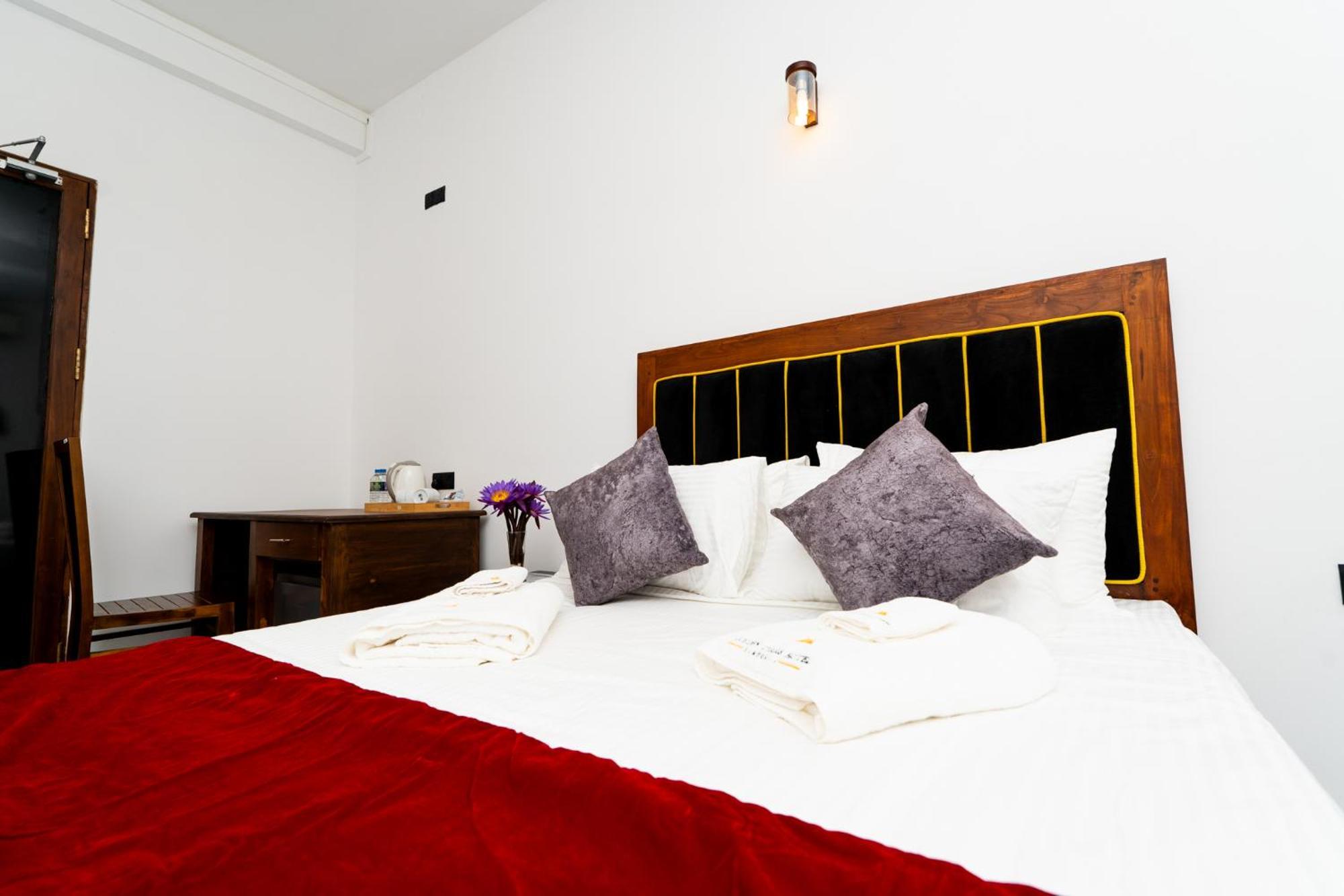 Golden Stars Hotel Dambulla Extérieur photo
