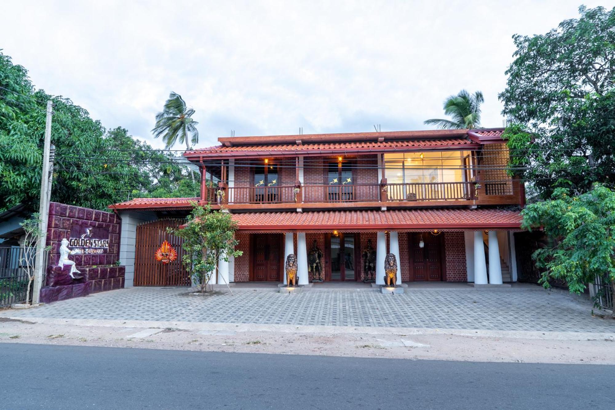 Golden Stars Hotel Dambulla Extérieur photo