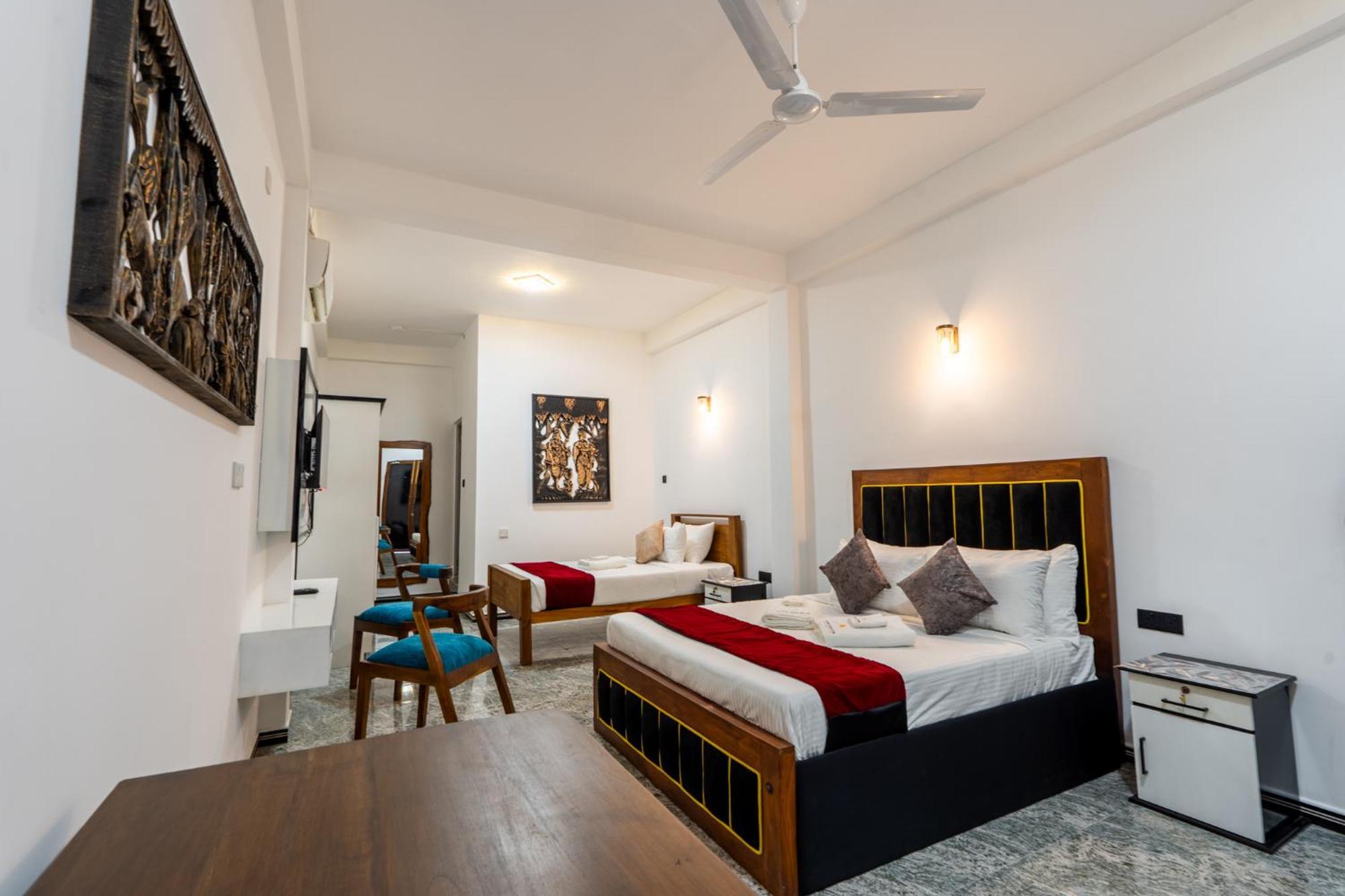 Golden Stars Hotel Dambulla Extérieur photo