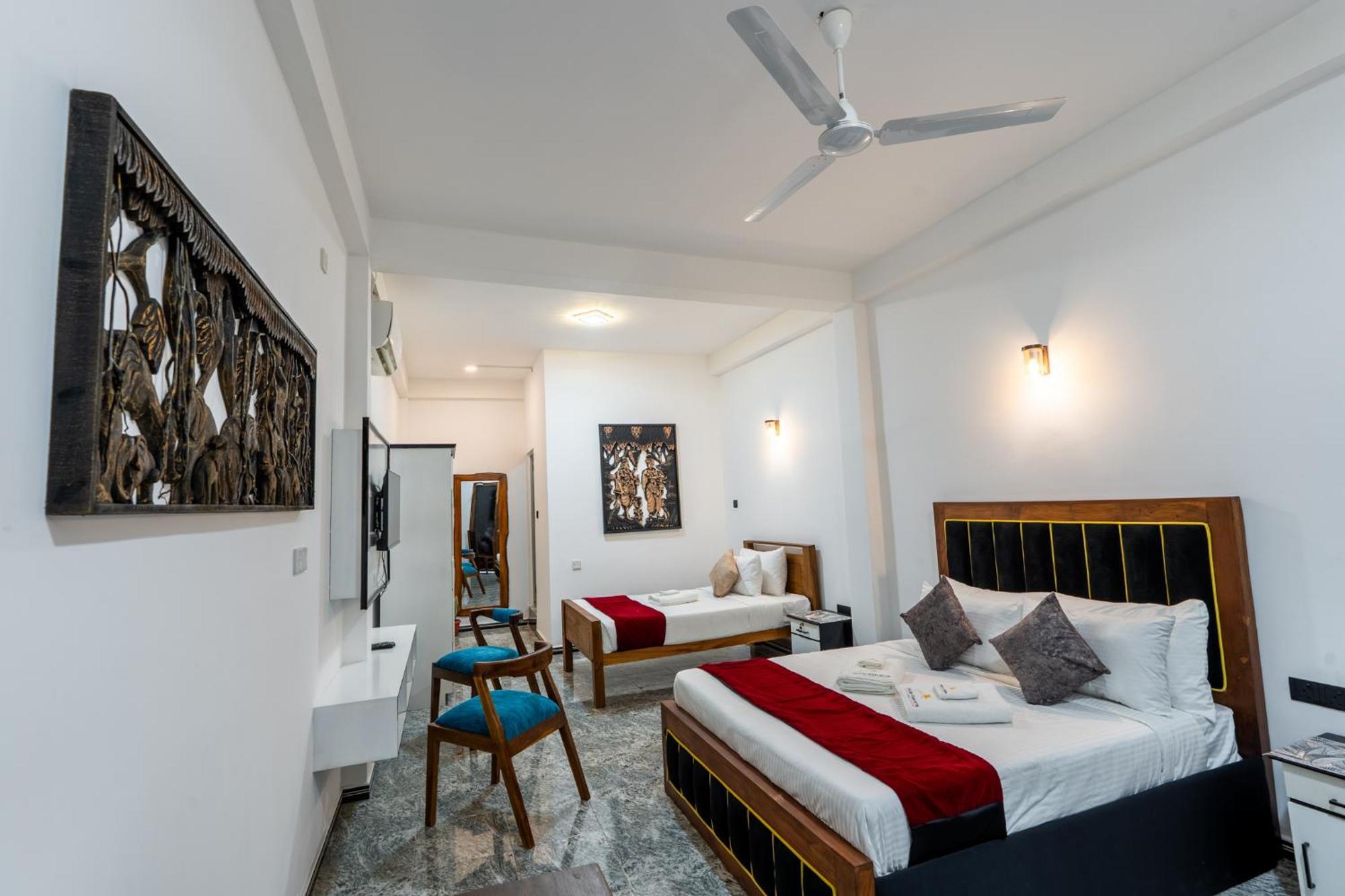 Golden Stars Hotel Dambulla Extérieur photo